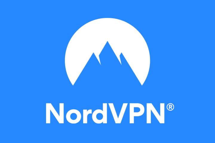 نام و نشان شرکت NordVPN، قلههای کوه آبی در برابر دایرهای سفید روی پسزمینه آبی.